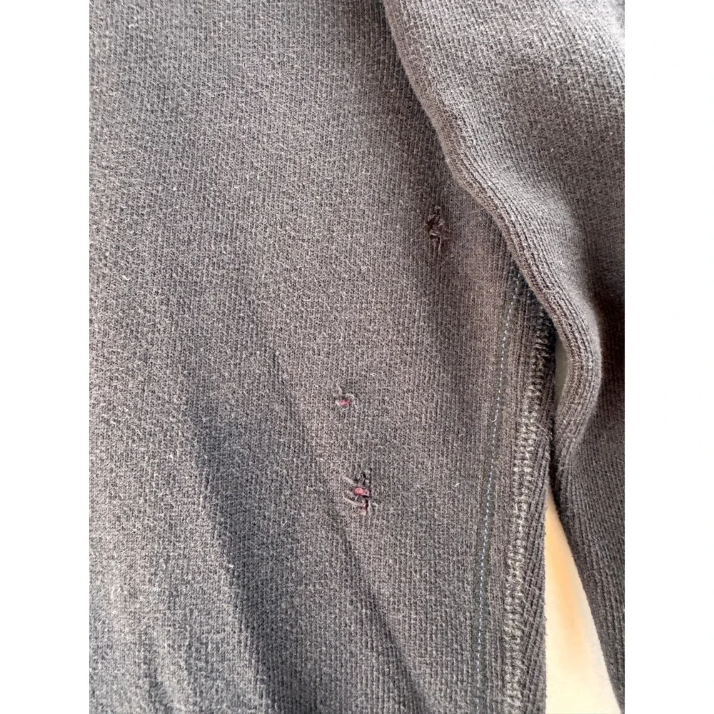 Tommy Bahama Men's L Black Quarter Zip Sweater Distressed Burgundy Old Money